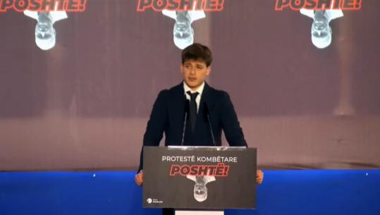 I riu në protestën e Berishës: Nga shkolla fillore, në univerisitet me Ramën kryeministër, vetëm në dasëm më mungon