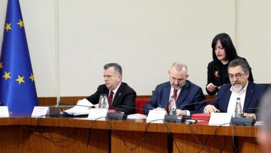 PD kërkoi mbledhje të hapur për Ballukun, Balla: Qesharake që kundërshtoni kërkesën e SPAK, mjerë Shqipëria për këtë opozitë