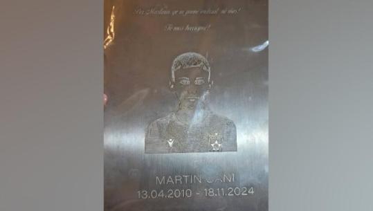  ‘Për Martinin që iu prenë ëndrrrat në mes!’ Sot vendoset pllaka përkujtimore për vrasjen e 14-vjeçarit në shkollën ‘Fan Noli’ 