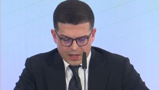 Prishja e rrugës Librazhd-Prrenjas/ Ministri Vengu: Po investojmë në pritat lumore në lumin Shkumbin për të parandaluar gërryerjet