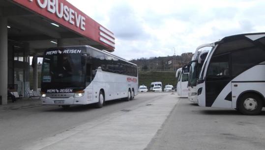 Shembja e rrugës, rritet me 300 lek çmimi i biletës për udhëtarët e linjës Korçë-Tiranë