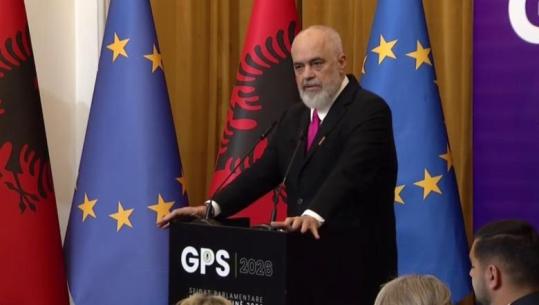 ‘Jemi më afër BE-së’, Rama: Do ta kalojmë këtë test, pavarësisht shkopinjve ndër rrota dhe tymit të bombave artizanale