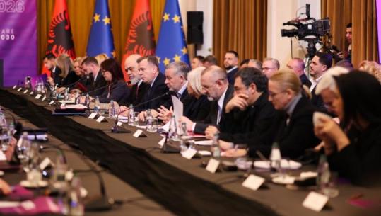 SPAK kërkon arrestimin e saj, Belinda Balluku mungon në mbledhjen e Grupit të PS