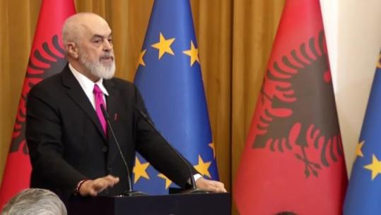 Rama: I dorëzuam drejtësisë shpatën dhe sot kërkojnë kokat tona! Ngjajnë me qeverinë në vitin ’92, por prapë marrin notë kaluese