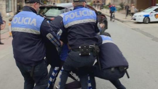 Dhunoi partneren shtatzënë me sende të forta, 25-vjeçari arrestohet pas ekstradimit nga Beogradi në Tiranë