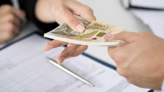 Nuk informoi klienten për kushtet e kontratës së kredisë, drejtori i institucionit financiar në Durrës akuzohet për shpërdorim detyre