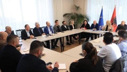 AKU ulet në tryezë me prodhuesit dhe importuesit për cilësinë e bukës dhe miellit, Gjylameti: Siguria ushqimore mbetet prioritet