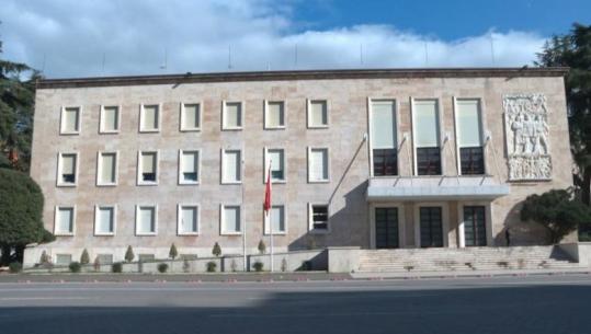 Ndryshimet e forta në Qeveri, kush janë ministrat që i shpëtuan valës së shkarkimeve dhe lëvizjeve nga Rama