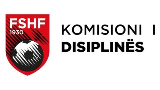 Disiplina me 'dorë të hekurt', pezullohet me katër ndeshje zyrtari i Flamurtarit! Gjobë për Teutën, dënime edhe në kategoritë e tjera