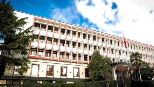 Sulmi i SHBA-së dhe Izraelit, ministria e Jashtme u bën thirrje shqiptarëve në Iran: Për çdo nevojë kontaktoni këto përfaqësi diplomatike (LISTA)