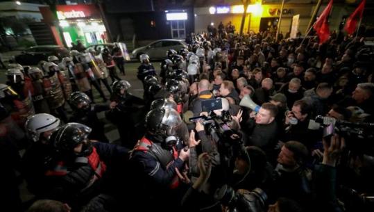 Protesta e PD, Koçiu: Të shkosh me molotovë drejt godinës së Policisë së Shtetit nuk është akt proteste, por dëshirë për përshkallëzim