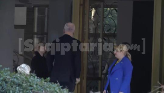 Pamjet ekskluzive/ U bombardua një ditë më parë me molotovët e militantëve të PD, Rama shkon sot te ‘Vila 31’