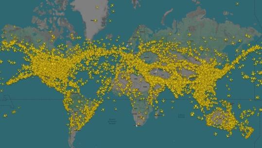 'Boshatiset' qielli i Lindjes së Mesme, pas sulmeve në Iran bota përjeton ndërprerjen më të madhe të trafikut ajror
