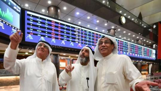 Konflikti me Iranin trondit bursat, mediat: Çmimet e karburanteve pritet të rriten!