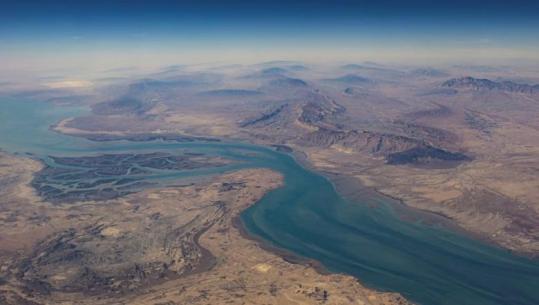 Lufta me Iranin vendos fatin e ekonomisë globale? Financial Times: Gjithçka varet nga nafta!