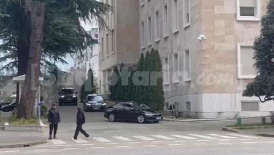 Rama takon sot Begajn, i dorëzon 7 ndryshimet në qeveri! Pritet dekretimi brenda 7 ditësh  