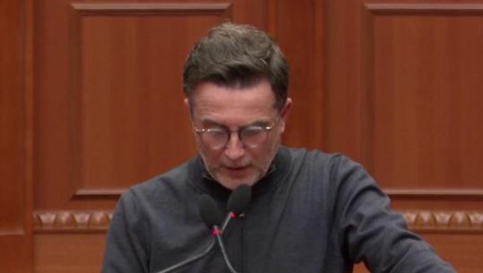 ‘Rruga e prishur, fëmijët ecin mes baltës për në shkollë’- Braçe: Si punimet e OST po zvarrisin ndërtimin e aksit në Selitë, 2 kompani nënkontraktore lanë punën në mes