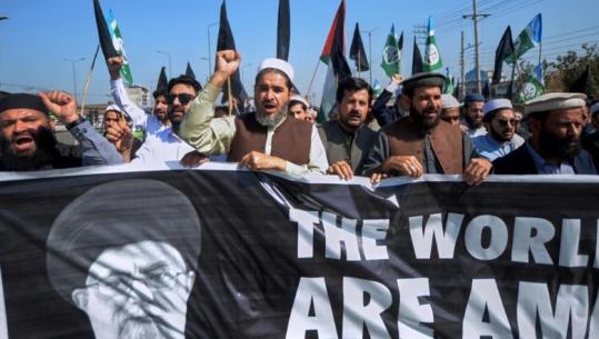 Pas protestave ku vdiqën 10 persona, SHBA-të mbyllin konsullatën në Pakistan