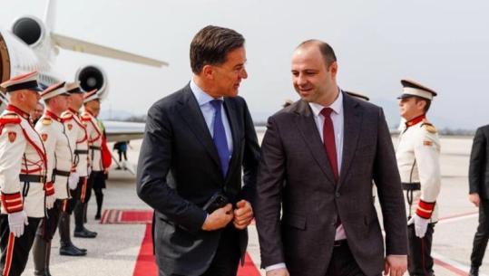 Maqedoni e Veriut/ Sekretari i përgjithshëm i NATO-s vizitë zyrtare në Shkup, pritet nga Ministri i Mbrojtjes