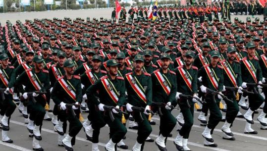 Garda Revolucionare e Iranit paralajmëron SHBA-të dhe Izraelin: Nëse vazhdoni goditjet do sulmojmë qendrat ekonomike të Lindjes së Mesme