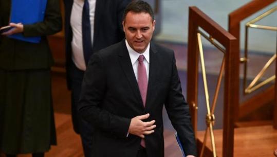 Kosovë/ Propozimi i Konjufcës për president thellon përplasjet mes pushtetit, opozitës dhe Osmanit