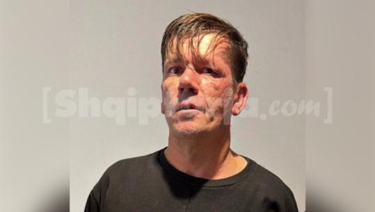 Vodhi me pistoletë pikën e këmbimit valutor në Tiranë, FOTOJA e 42-vjeçarit 