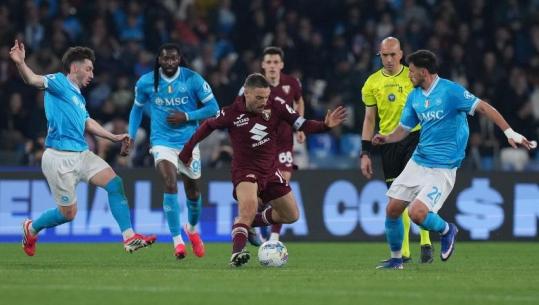 GOLAT/ Napoli s'i ndahet Milanit, fiton 2-1 kundër Torinos në 'Maradona'