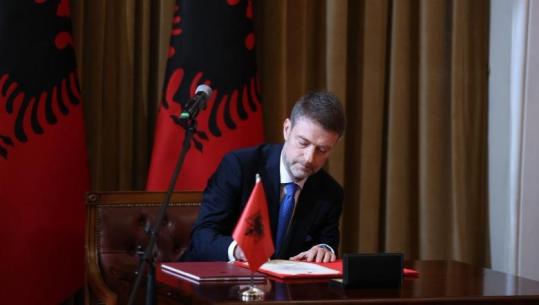 Ministri Glauk Konjufca uron Ferit Hoxha për emërimin: Bashkëpunim për avancimin e projektit evropian në Shqipëri e Kosovë