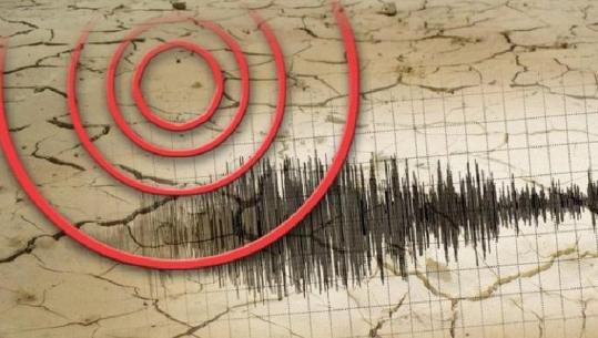 Tërmeti shkund Greqinë, lëkundjet me magnitudë 5.3 të shkallës Rihter ndihen edhe në Shqipëri! Njerëzit dalin në rrugë të frikësuar