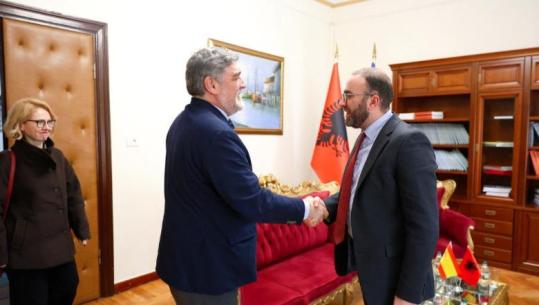 Takimi me ambasadorin spanjoll, Bardhi: Opozita gati të kontribuojë për institucione që funksionojnë sipas ligjit