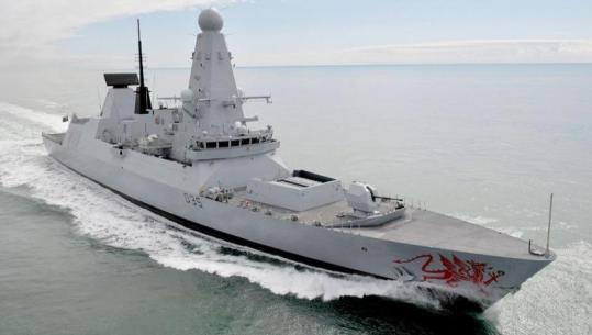 Sulmet e Iranit me raketa dhe dronë, destrojeri britanik 'HMS Dragon' niset për në Mesdhe