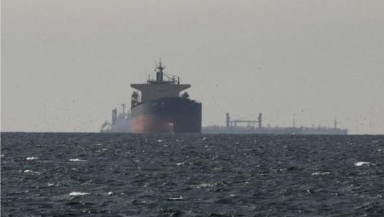 Irani minon Ngushticën e Hormuzit, SHBA kundërpërgjigjet dhe shkatërron 16 anije iraniane