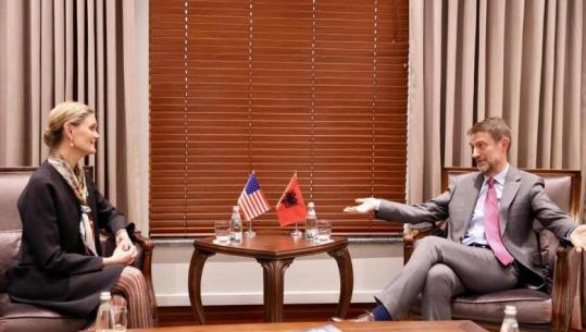 Ministri i Jashtëm takim me Nancy VanHorn: SHBA-ja mbetet një aleat kyç dhe partner strategjik për Shqipërinë