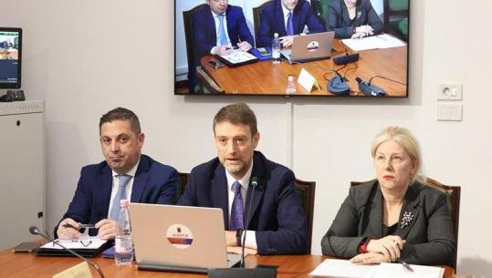 Lufta në Iran, Hoxha: Është në interes të Rusisë! Paqja vjen me një Iran demokratik