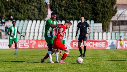 Kategoria e Parë/ Raundi i 27-të luhet nesër, gjashtë duele direkte për kreun dhe fundin e renditjes