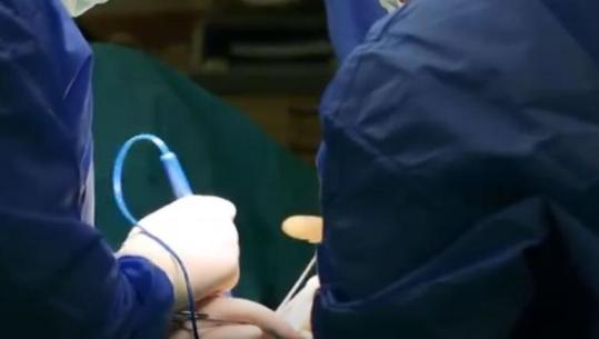 Fëmijët me probleme kardiake, mjeku: Në Kardiokirurgjinë Pediatrike në QSUT janë operuar 1300 foshnja, është një ndërhyrje që kryhet një herë në jetë