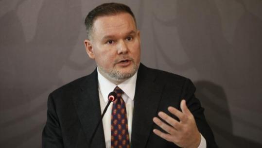 Sezoni turistik në prag, ministri Demo: Pastrimi mbetet sfidë, duhet përmirësuar menaxhimi i mbetjeve