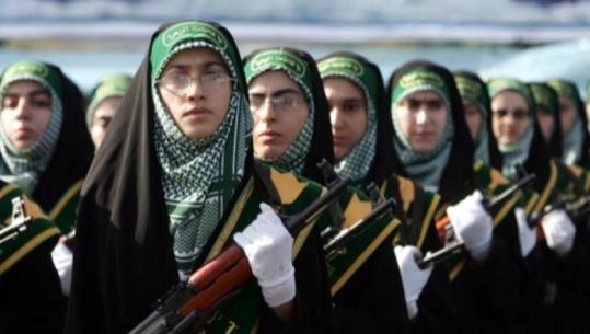 Basij dhe Artesh, kush janë forcat që mbajnë në këmbë regjimin iranian