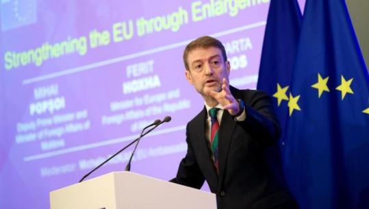 Heqja e masave të BE ndaj Kosovës, ministri Hoxha: Hap i vonuar, rikonfirmon përkushtimin e saj ndaj vlerave europiane