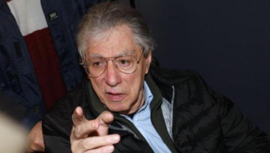 Itali/ Umberto Bossi, themeluesi i Lega Nord, ka ndërruar jetë në moshën 84-vjeçare