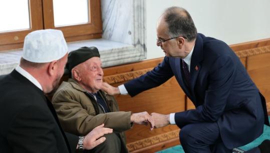 Fitër Bajrami në Golem, Begaj mes besimtarëve: Vlerat e Ramazanit duhet të na udhëheqin gjithë vitin