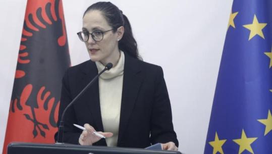 Rritje e produkteve të shportës, Ibrahimaj: Monitorim kundër abuzimeve, por s’ndërhyjmë dot! Bordi për naftën në fuqi deri në rikthimin e çmimeve para krizës