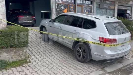 Sherr me thikë mes 4 personash në një servis makinash në Korçë, 1 i plagosur