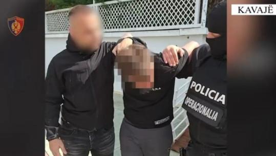 EMRI/ 28-vjeçari në Kavajë futet me armë zjarri në lokal, kanos klientët dhe godet me qytën e pistoletës pronarin, arrestohet nga Policia