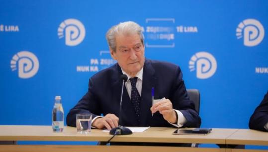 ‘Grusht njerëzisht që shiten’, Berisha për valën e përjashtimeve në PD: I shërbyen partisë së krimit, s’i pranojmë në gjirin tonë