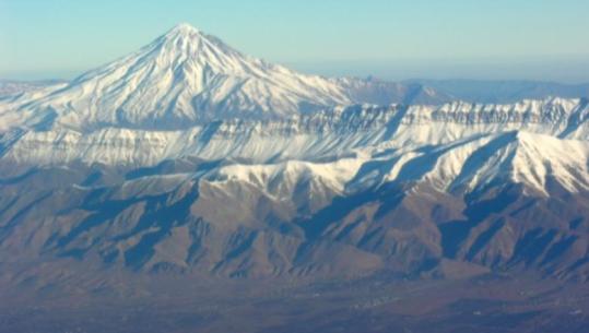 Malet, shkretëtirat dhe vijat bregdetare: Gjeografia e Iranit e bën shumë të vështirë një ndërhyrje tokësore! Çfarë është strategjia ‘mozaik’ e përdorur nga Pasdaranët?