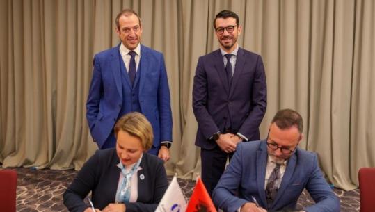 Firmoset marrëveshja me BERZH, 22,5 milionë euro për nënstacionin elektrik nëntokësor në Tiranë, Karakaçi: Reforma në sektorin energjitik po jep rezultate konkrete