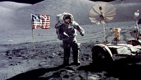 Që nga 1972 askush s’ka shkelur më në Hënë, FOTOT e 'epokës' Apollo