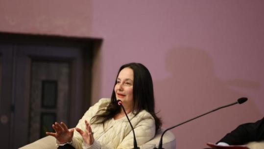 Kryenegociatorja Dhuka u propozon ‘kontratë sociale’ të rinjve: Kemi nevojë për zërin tuaj, ideja ka 3 shtylla