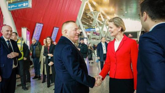 Kastrati Group: Standarde të reja sigurie me teknologjinë amerikane në Aeroportin e Tiranës